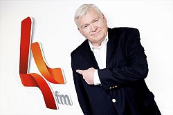 Derek Davis