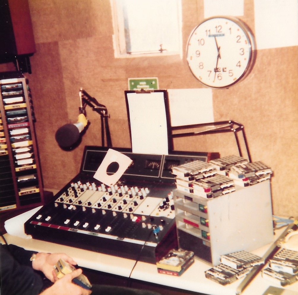 Kiss FM studio December 1982